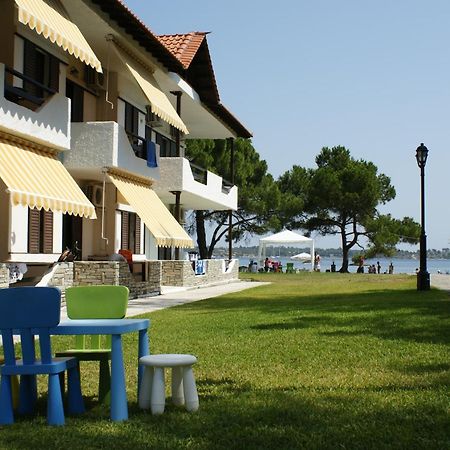 Haus Platanos Apartments & Bungalows By The Sea Vourvourou Extérieur photo